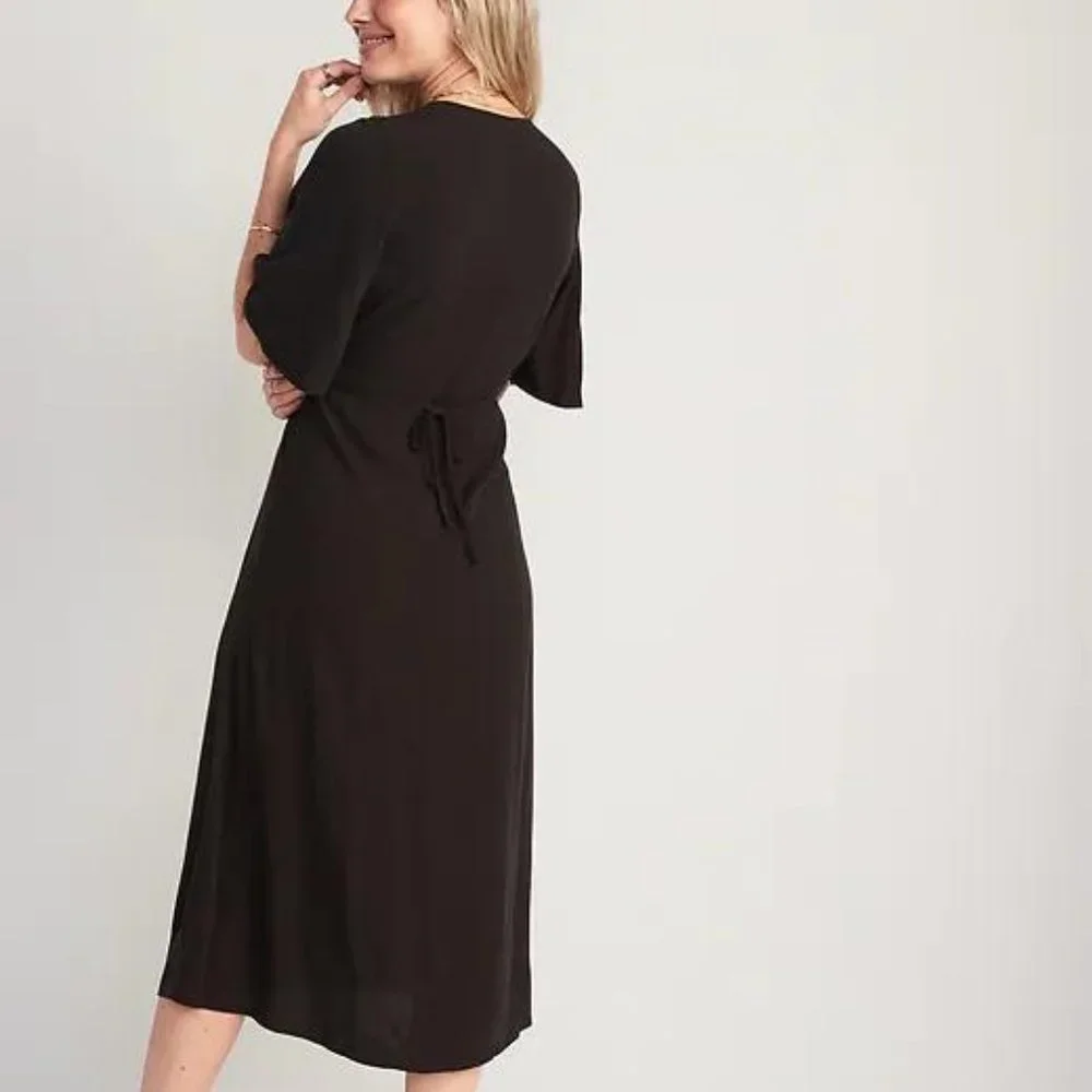 Old Navy Waist-Defined Flutter-Sleeve Midi Wrap Dress for Women New - Picture 2 of 3
